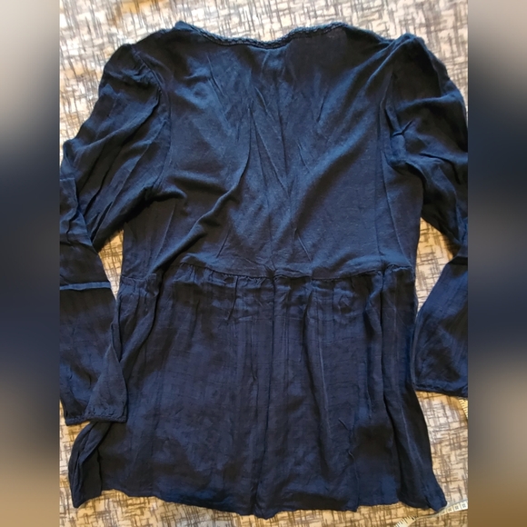 Vera Dark Blue Top - Picture 3 of 5